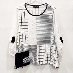 Sidestreet Boutique Printed Loose Fit Lagenlook Textured Top One Size